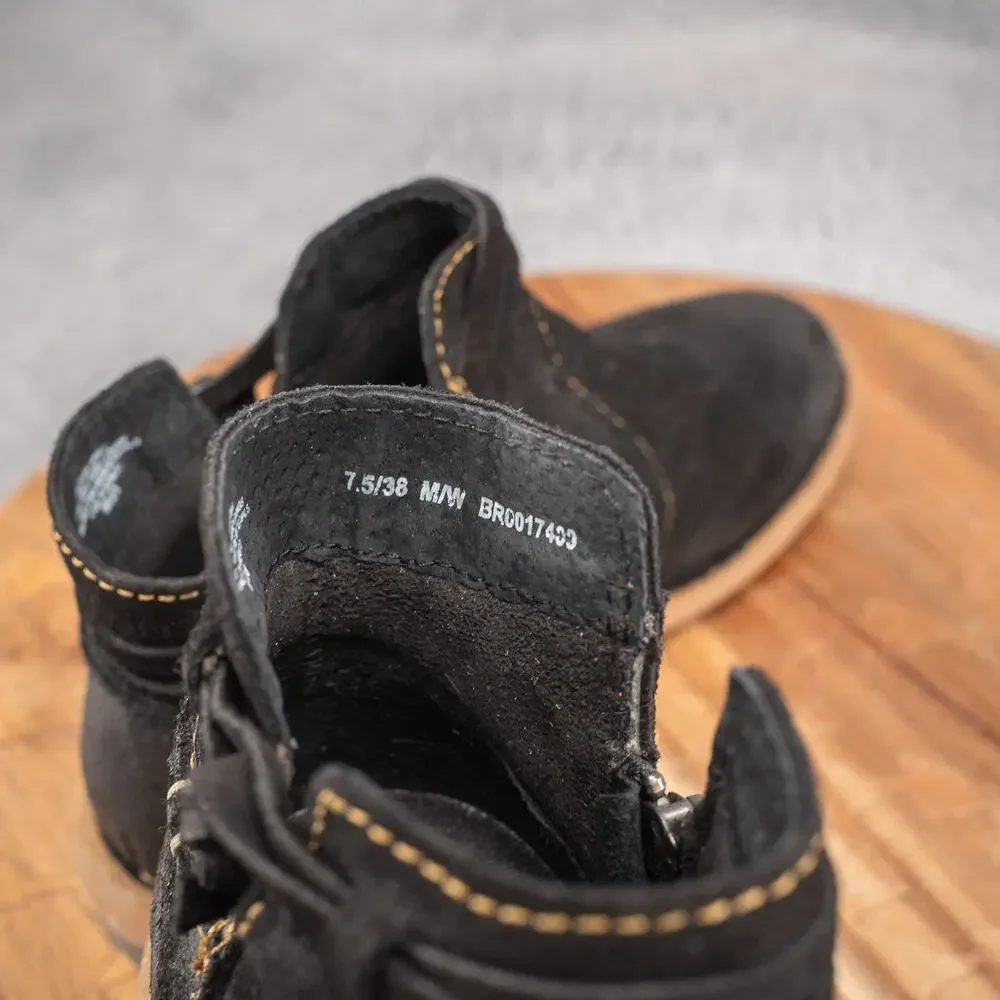 Born Boots Womens Sz 7.5 Black Wynter Suede Leather‎ Distressed side Zip Comfort